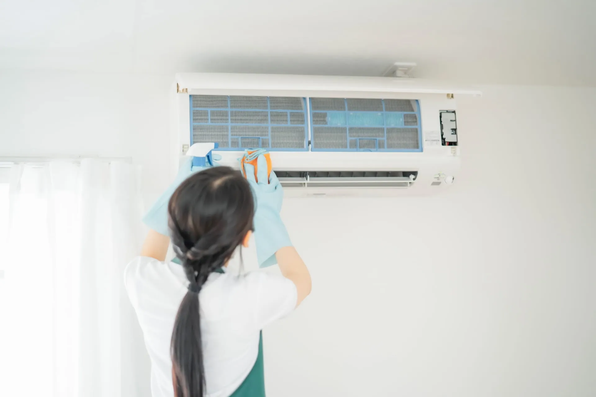 ハウスクリーニング作業5